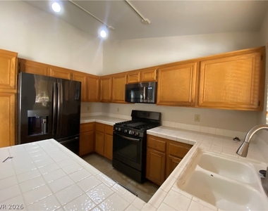 4327 Peaceful Path Court - Photo Thumbnail 6