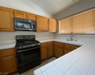 4327 Peaceful Path Court - Photo Thumbnail 5