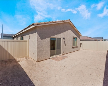 2612 Lily Point Street - Photo Thumbnail 21