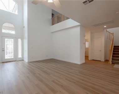 3148 E Eldorado Lane - Photo Thumbnail 4