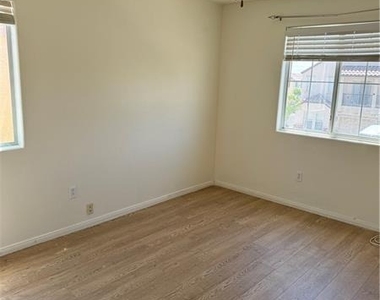 9522 Aspen Canyon Court - Photo Thumbnail 11