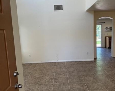 9522 Aspen Canyon Court - Photo Thumbnail 2