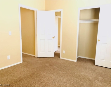 7738 Hampton Willows Lane - Photo Thumbnail 10