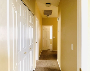 7738 Hampton Willows Lane - Photo Thumbnail 15