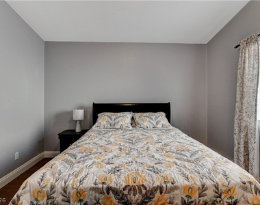 2023 Farmouth Circle - Photo Thumbnail 44