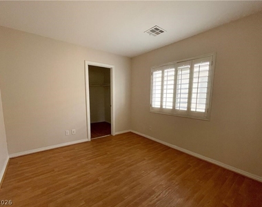 913 Dancing Rain Court - Photo Thumbnail 22