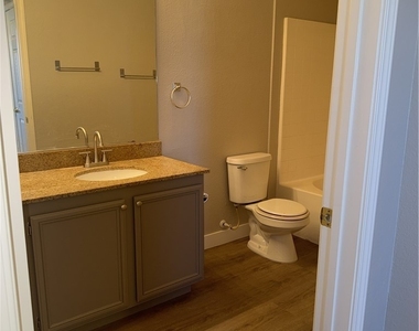 10001 Peace Way - Photo Thumbnail 6