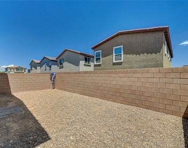 9946 Indigo Cliffs Street - Photo Thumbnail 37