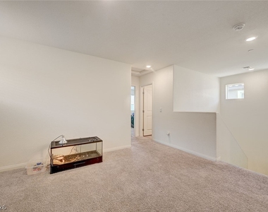 9946 Indigo Cliffs Street - Photo Thumbnail 22
