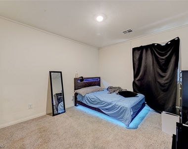 9946 Indigo Cliffs Street - Photo Thumbnail 34