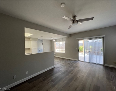 2815 Norfolk Avenue - Photo Thumbnail 4