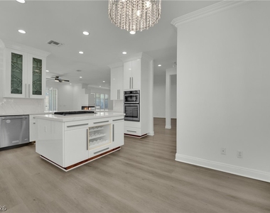 8736 Carlitas Joy Court - Photo Thumbnail 6