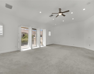 8736 Carlitas Joy Court - Photo Thumbnail 21