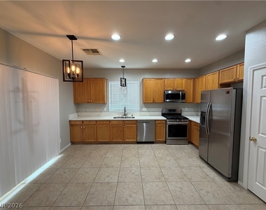 3570 Chelsea Grove Street - Photo Thumbnail 16