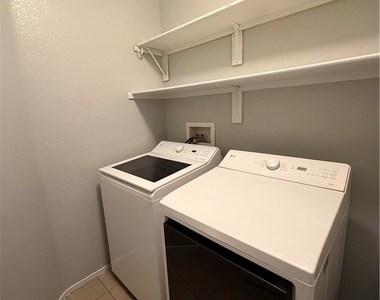 3570 Chelsea Grove Street - Photo Thumbnail 33