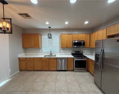 3570 Chelsea Grove Street - Photo Thumbnail 18
