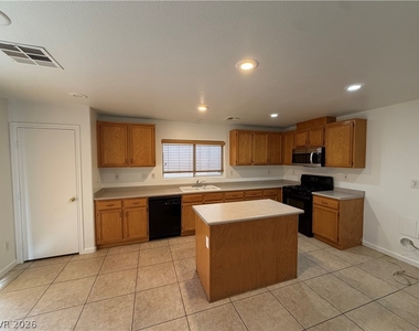 6189 Sierra Blue Court - Photo Thumbnail 12