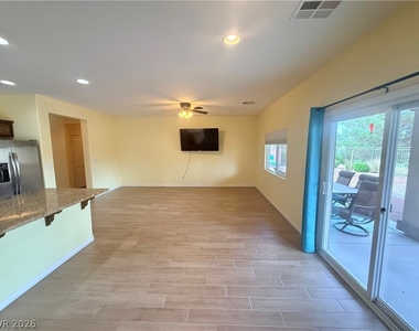 5310 E San Palo Drive - Photo Thumbnail 5