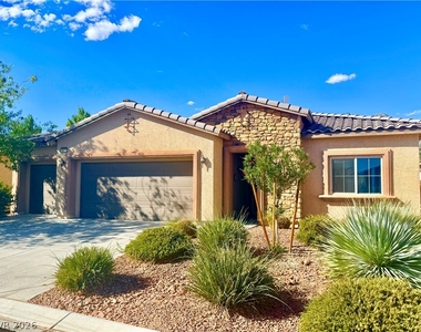 5310 E San Palo Drive - Photo Thumbnail 2