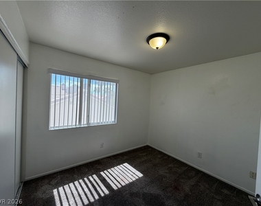 8601 Willeford Court - Photo Thumbnail 23