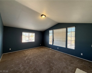 8601 Willeford Court - Photo Thumbnail 28