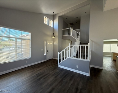 8601 Willeford Court - Photo Thumbnail 3