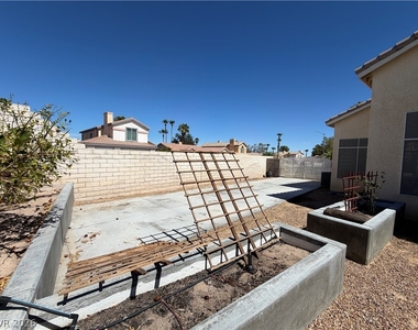 8601 Willeford Court - Photo Thumbnail 8