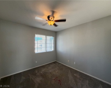 8601 Willeford Court - Photo Thumbnail 13
