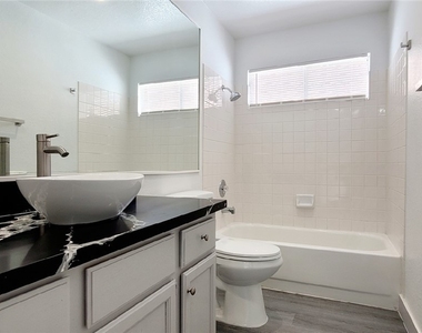 73 Sea Holly Way - Photo Thumbnail 20