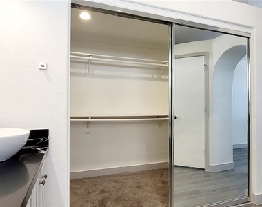 73 Sea Holly Way - Photo Thumbnail 14