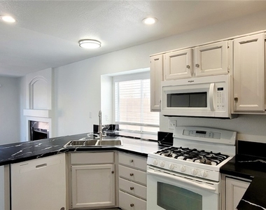 73 Sea Holly Way - Photo Thumbnail 7