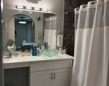 2200 S Fort Apache Road - Photo Thumbnail 6