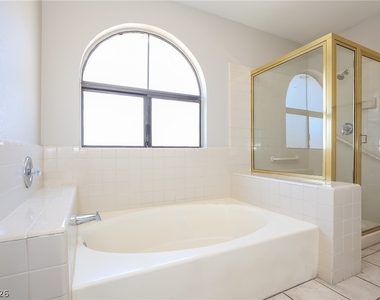 6236 Barkstone Avenue - Photo Thumbnail 9