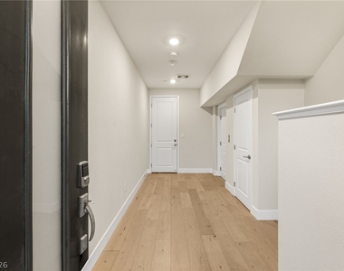 4138 Salisto Street - Photo Thumbnail 5