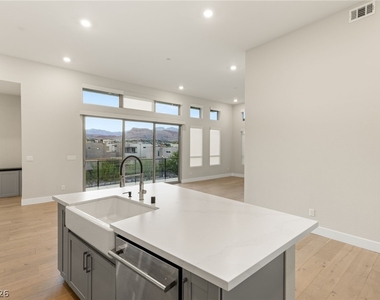 4138 Salisto Street - Photo Thumbnail 17