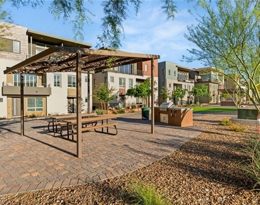 4138 Salisto Street - Photo Thumbnail 2