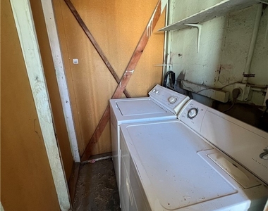1304 Wengert Avenue - Photo Thumbnail 14