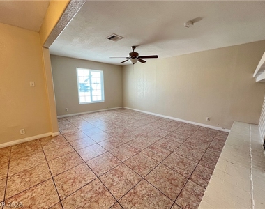 1304 Wengert Avenue - Photo Thumbnail 5