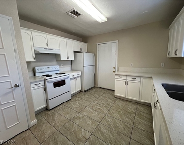 1304 Wengert Avenue - Photo Thumbnail 13