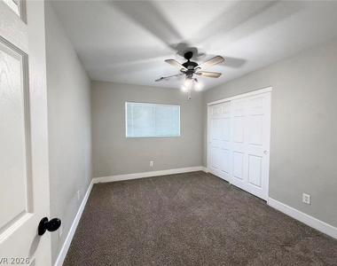 8469 Cavaricci Avenue - Photo Thumbnail 16