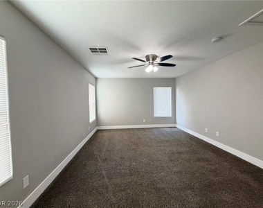 8469 Cavaricci Avenue - Photo Thumbnail 19
