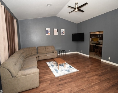 4357 Flagship Court - Photo Thumbnail 9