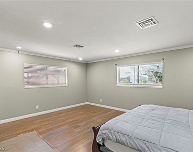 1765 Belcastro Street - Photo Thumbnail 23