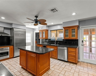1765 Belcastro Street - Photo Thumbnail 33