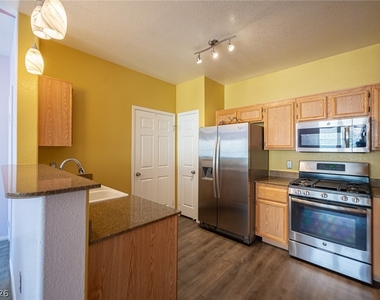 10550 W Alexander Road - Photo Thumbnail 16