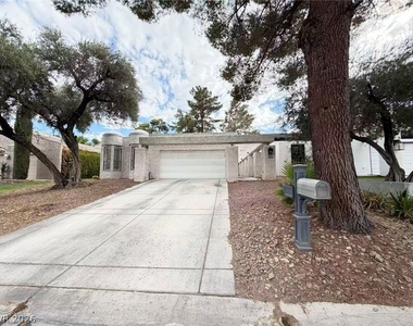 3174 Bel Air Drive - Photo Thumbnail 1