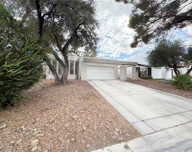 3174 Bel Air Drive - Photo Thumbnail 2