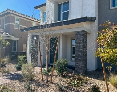 76 Kimberlite Drive - Photo Thumbnail 1