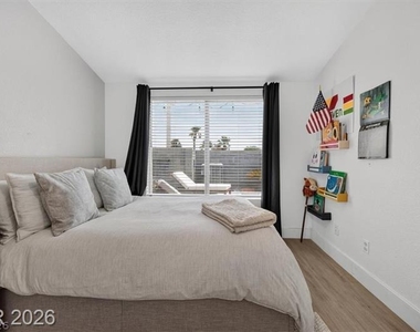 152 Cantamar Street - Photo Thumbnail 15