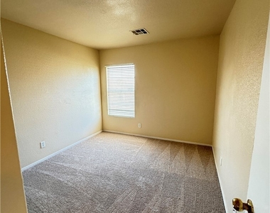877 Bare Branch Avenue - Photo Thumbnail 10